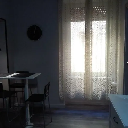 Meridional Station Neapol